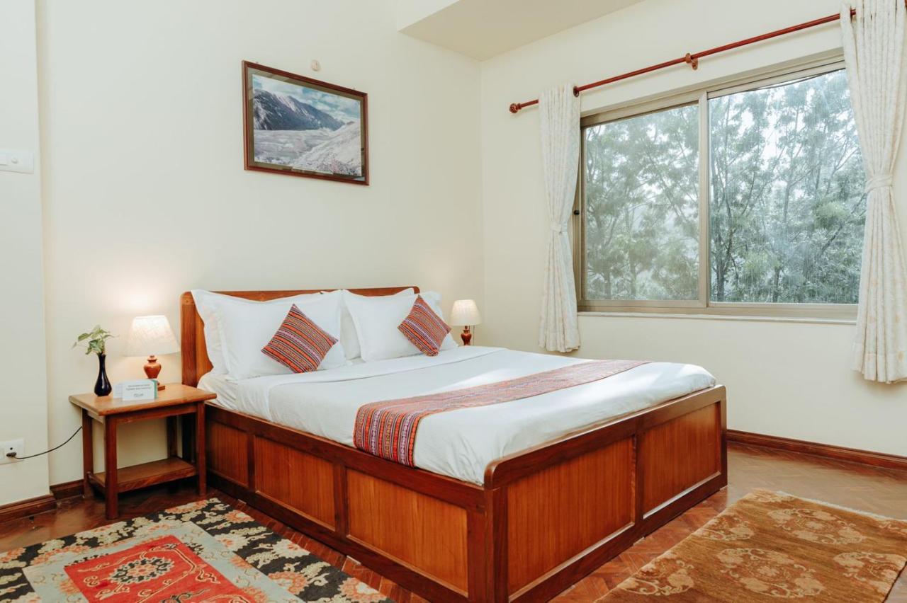 Tise Hotel Катманду Экстерьер фото