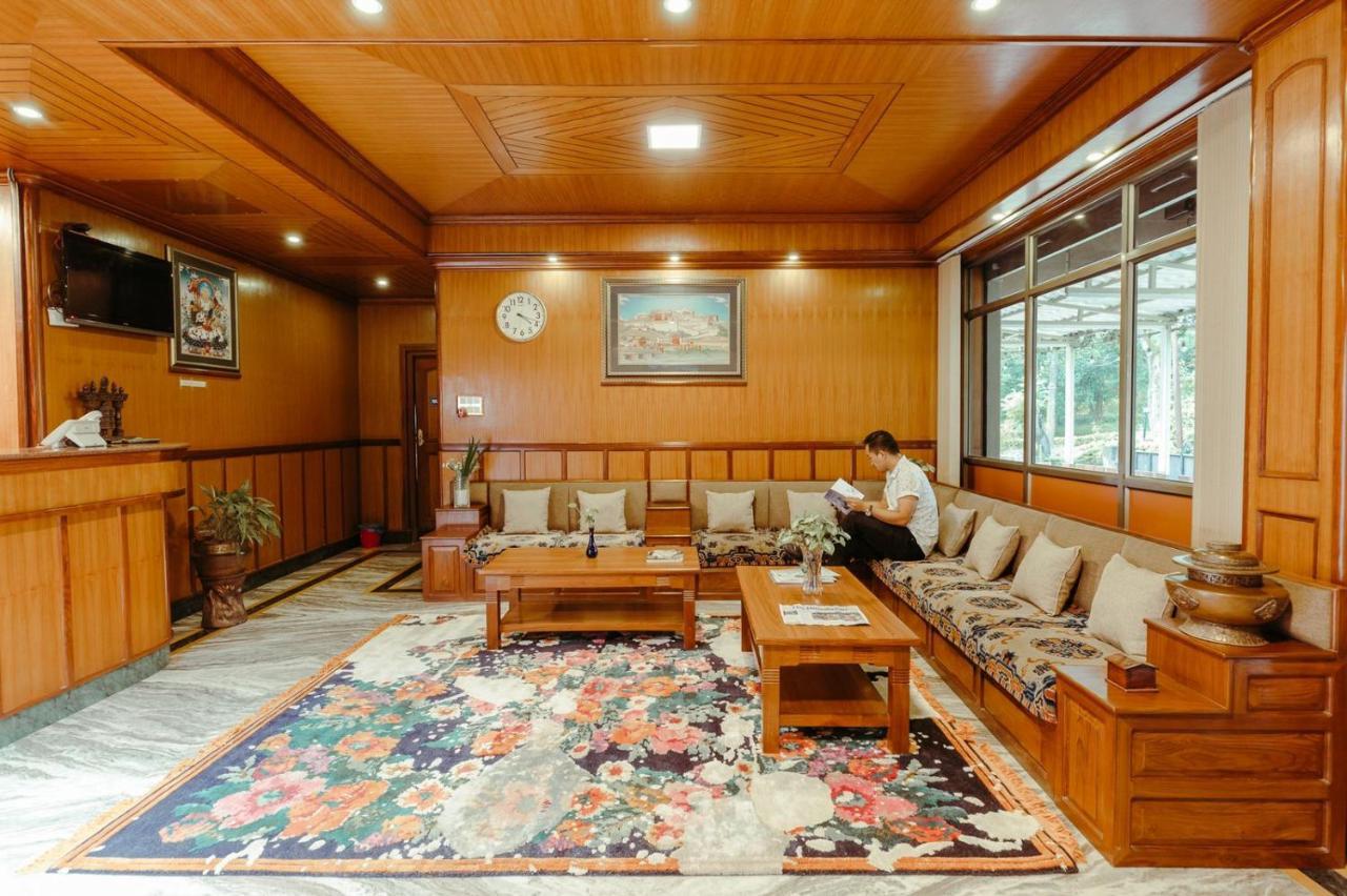 Tise Hotel Катманду Экстерьер фото